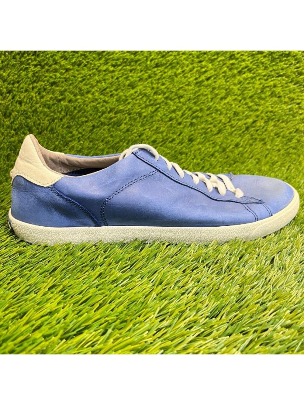 Cole Haan GrandPro Womens Size 9.5 Blue Athletic Leather Tennis Shoes Sneakers